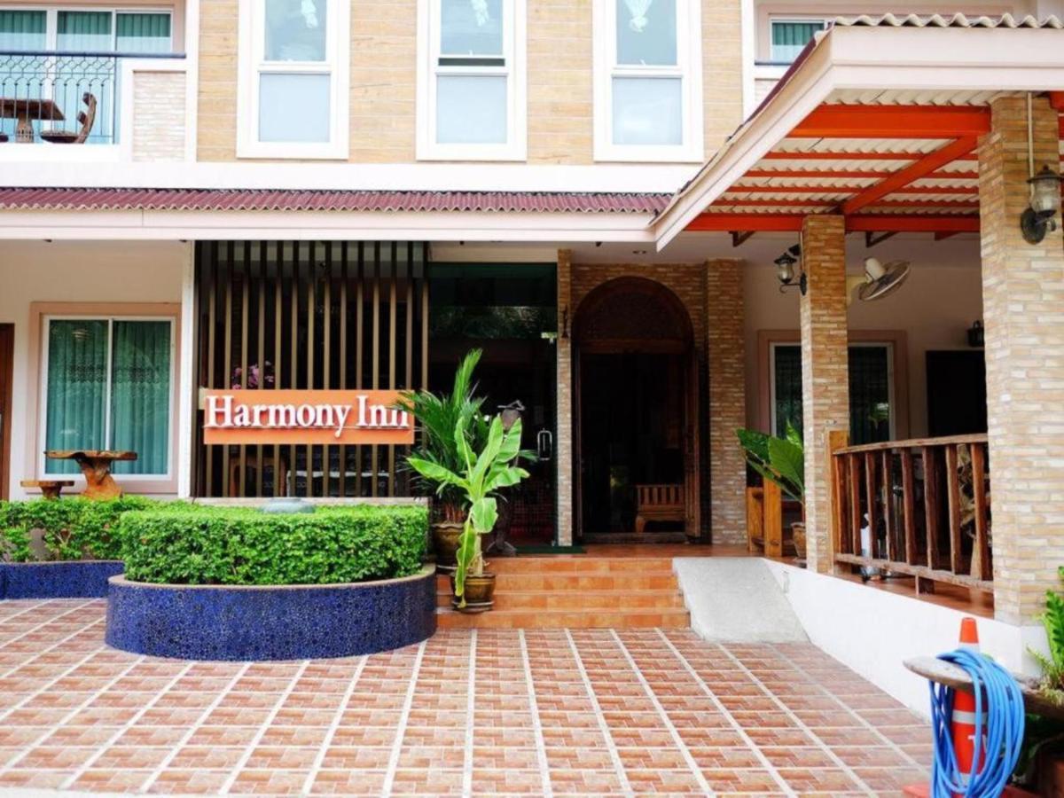 Harmony Inn Pattaya Exterior foto