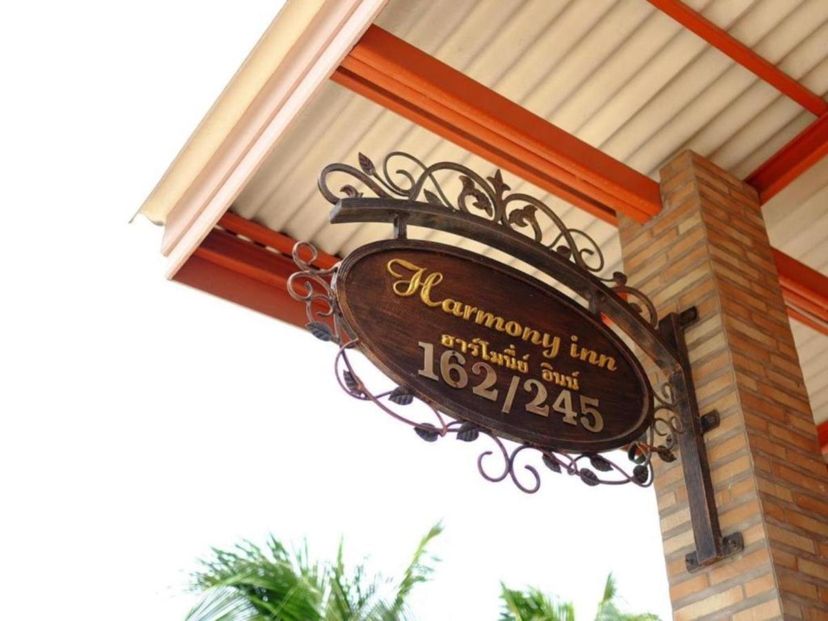 Harmony Inn Pattaya Exterior foto