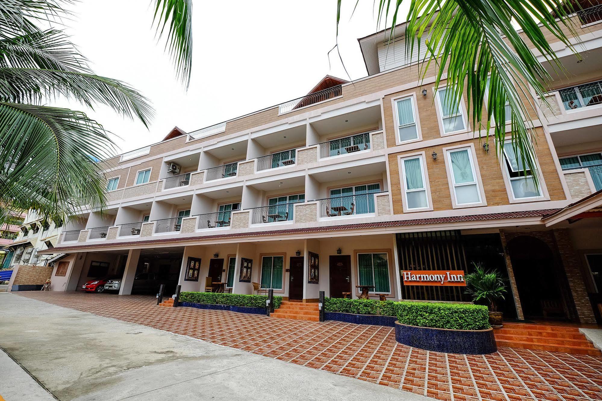 Harmony Inn Pattaya Exterior foto